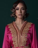 women's kaftan dresses Nos caftans marocains de mariage 2024 transcendent les frontières, séduisant les amoureux de la mode du monde entier. Une tenue qui incarne l'universalité de la beauté.