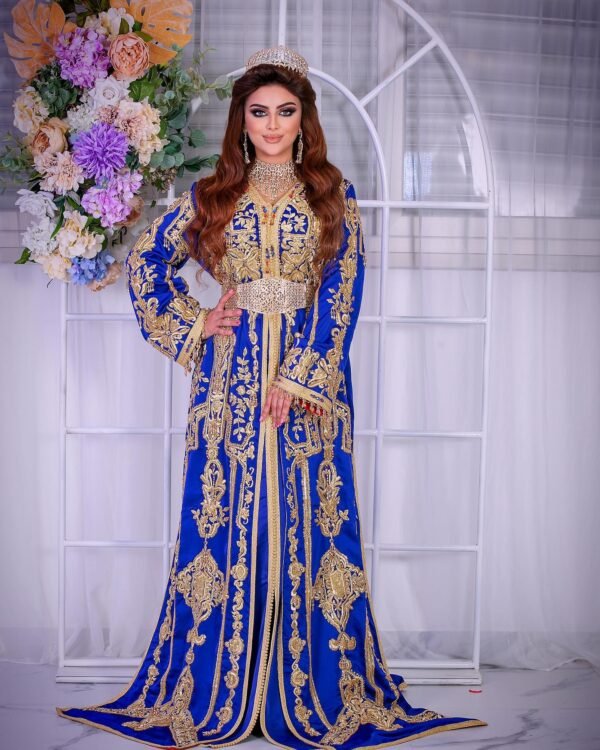 Caftan En Ligne Découvrez l'élégance intemporelle du caftan henna, une pièce traditionnelle marocaine magnifiquement ornée. Nos caftans en henna allient beauté et tradition pour des moments inoubliables. Explorez notre collection unique aujourd'hui ! Caftan En Ligne Découvrez l'élégance intemporelle du caftan henna, une pièce traditionnelle marocaine magnifiquement ornée. Nos caftans en henna allient beauté et tradition pour des moments inoubliables. Explorez notre collection unique aujourd'hui !